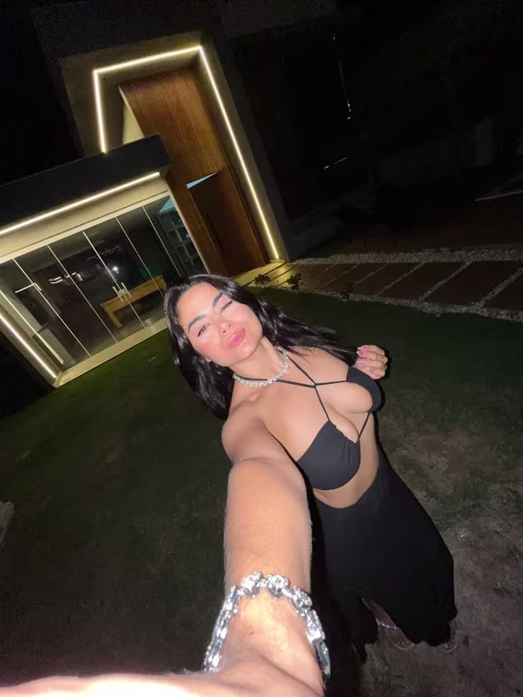 Yana Vasconcelos mãos de fada Massagem