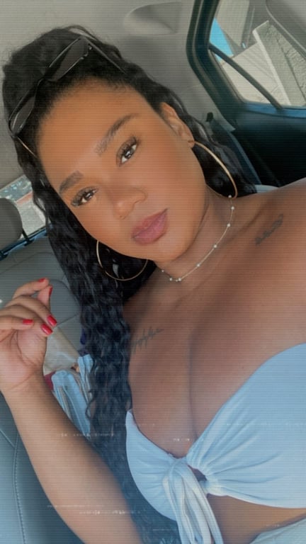 terapeuta Nicolly- Toque delicado e sensual Nicolly- Toque delicado e sensual