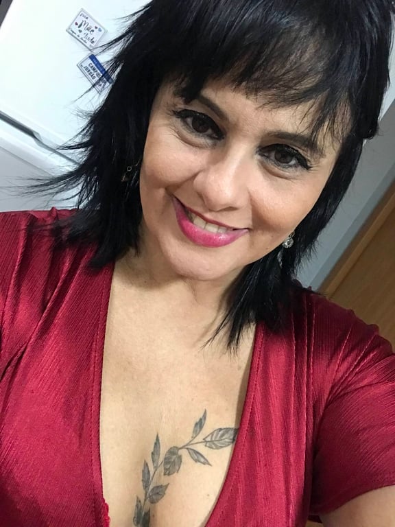 Carol Perez na Bela Vista: Massagem Terapêutica Experiência Sensorial