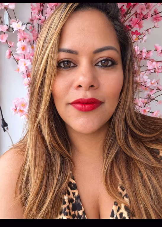 Vivi | Terapeuta Tântrica Sensual
