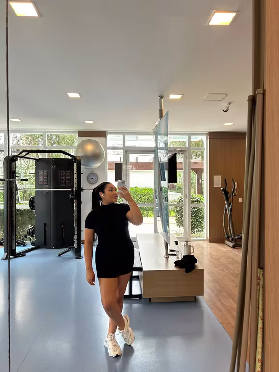 Especialista em massagem relaxante e nuru Massagem tântrica em
