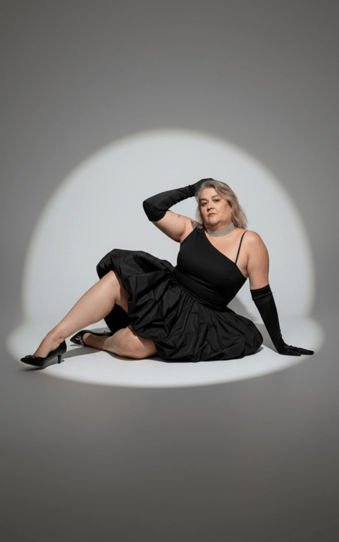 Dra. Sofhia Terapeuta Desperte sua pele. Entre o mistério e o êxtase Massagem tântrica em Dra. Sofhia Terapeuta Desperte sua pele. Entre o mistério e o êxtase Massagem tântrica em