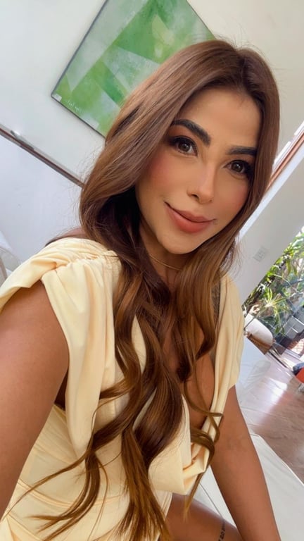  Dianna | Massoterapeuta Sensorial Toques profundos, envolventes e