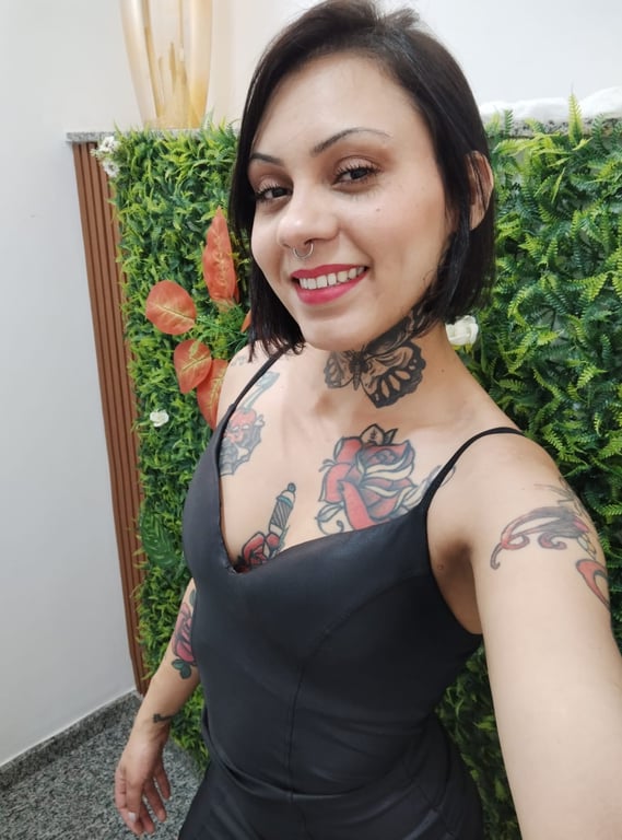 ESPAÇO AFLORA - MASSOTERAPIA