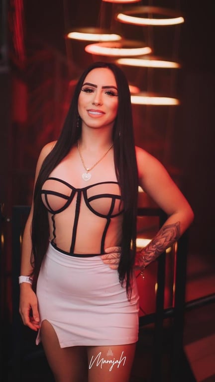 Terapeuta Mirella Massagem sensual