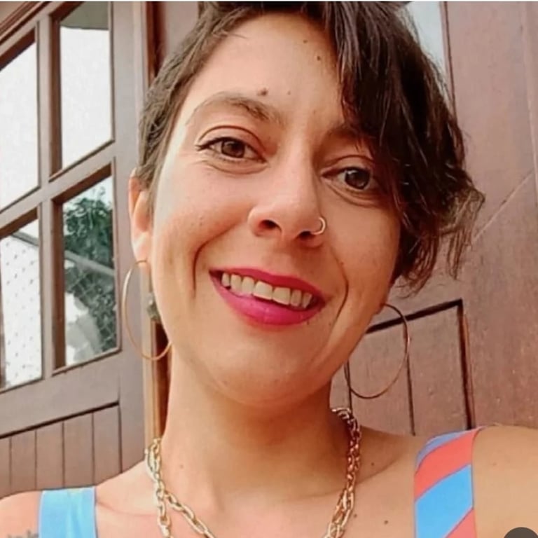 Deva Kamadevi - Terapeuta Tântrica Massagem nuru em Deva Kamadevi - Terapeuta Tântrica Massagem nuru em