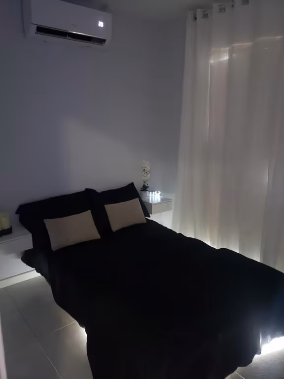 Lana Parisi Massoterapeuta experiências personalizadas Massagem