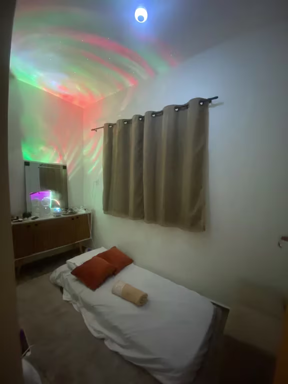 Lunna Castelli Massagem Tântrica Diadema Massagem tântrica em
