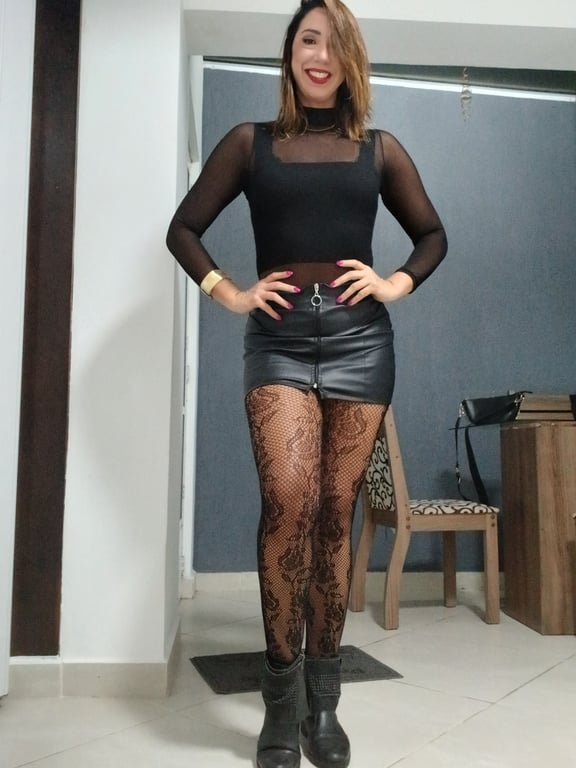 Shananda Prem - Especialista em Massagem Tântrica Sensual e Nuru