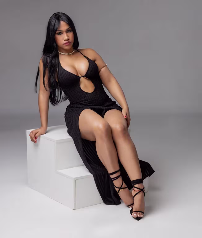 Safira Massagem tântrica, nuru e vivência. Massagem