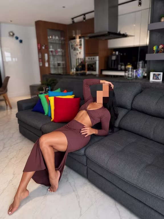 Bianca Massoterapeuta Tântrica, nuru e relaxante