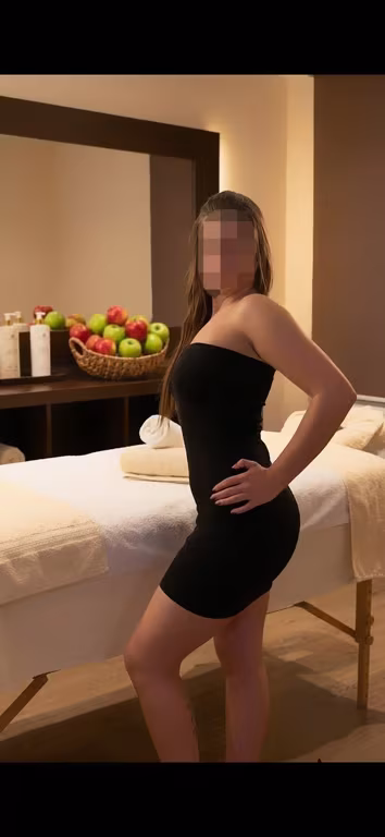 Maju | massagista tântrica, relaxante e sexual Massagem