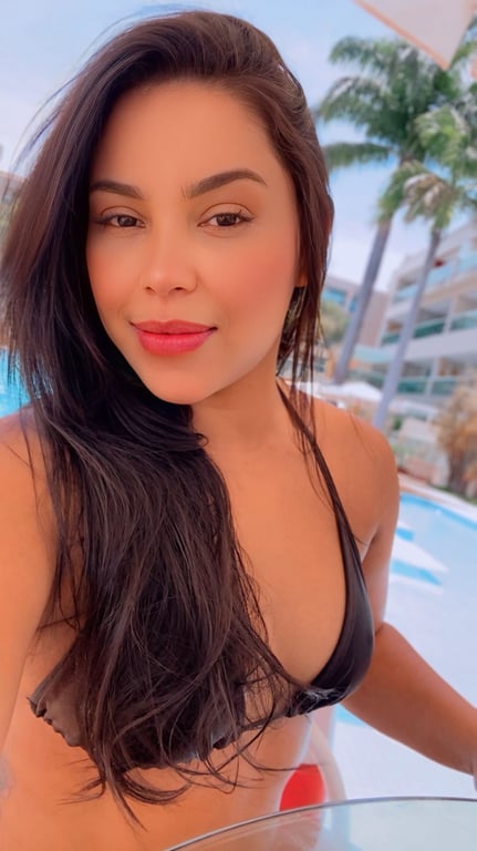 Sophia sensual - Intensidade, Presença e Sensualidade em Cada Toq