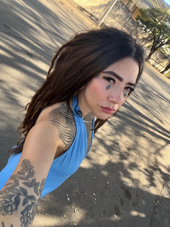 Monique, relaxe comigo