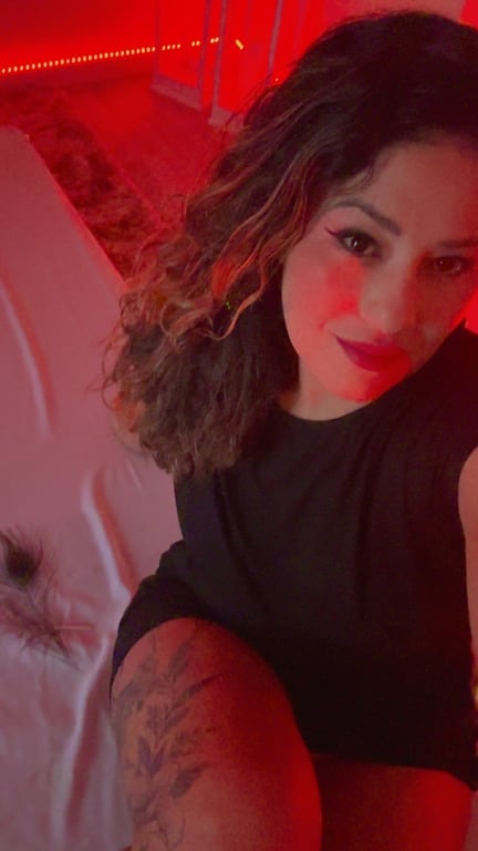 TERAPEUTA MAYA. Prazer com intensidade e conexão 