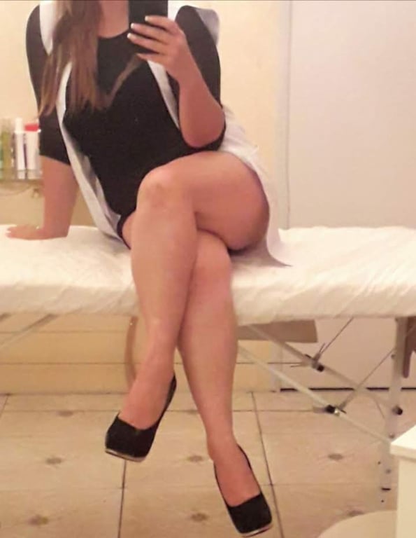 Massagem Tantrica, Nuru, Depilação e Pedicure. (Ambiente climatizado)