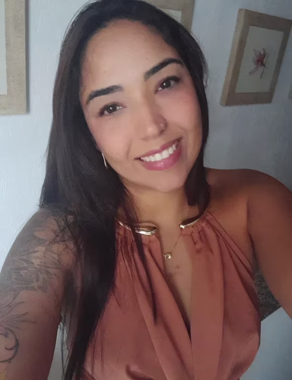 Tainara Massagem Quentinha Massagem nuru em