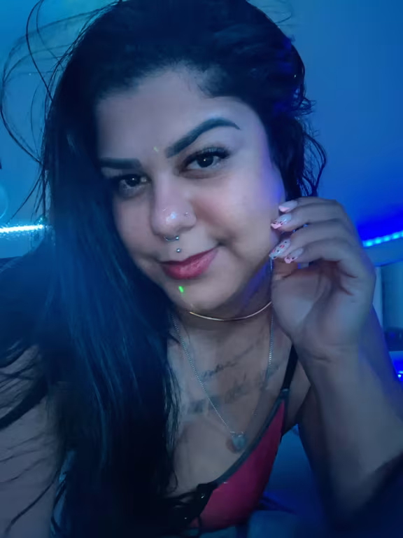 Isis Terapeuta Tântrica Massagem nuru