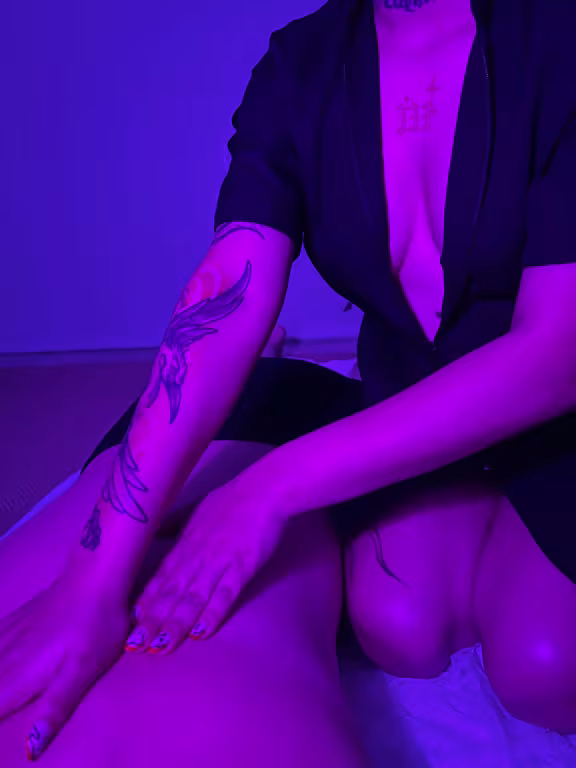 Aurya Massagista Massagem Tântrica, Nuru e Relaxante