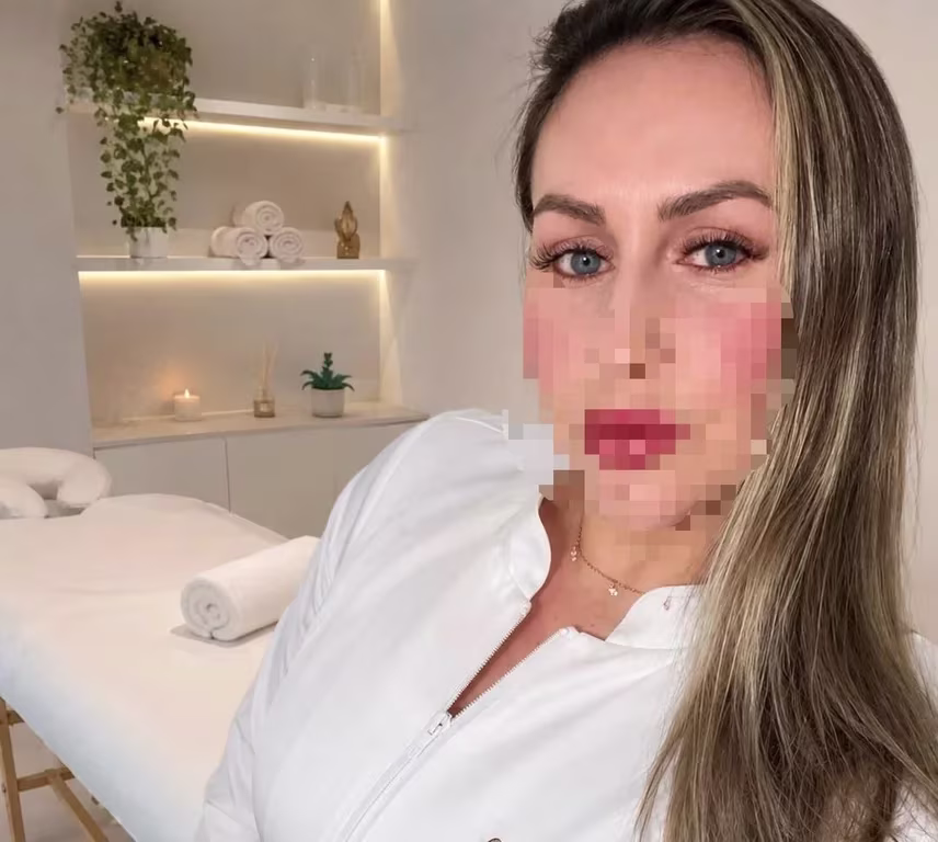 Alice Salles dedicada a oferecer um atendimento acolhedor Massagem