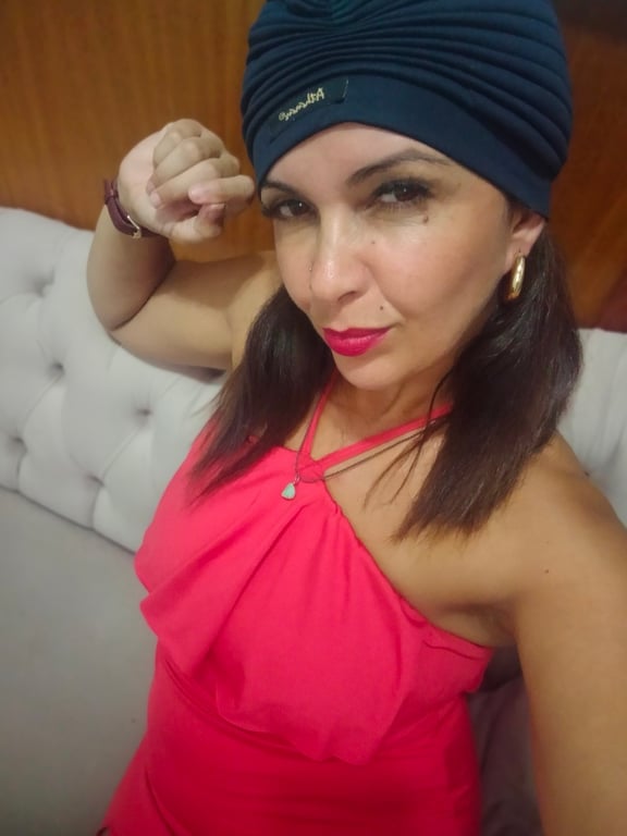 Karina Luiz - Massoterapeuta Holísticas Promovendo o Relaxamento