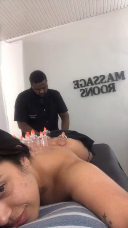 Diêgo Massagem Roons Massagens Massagem em