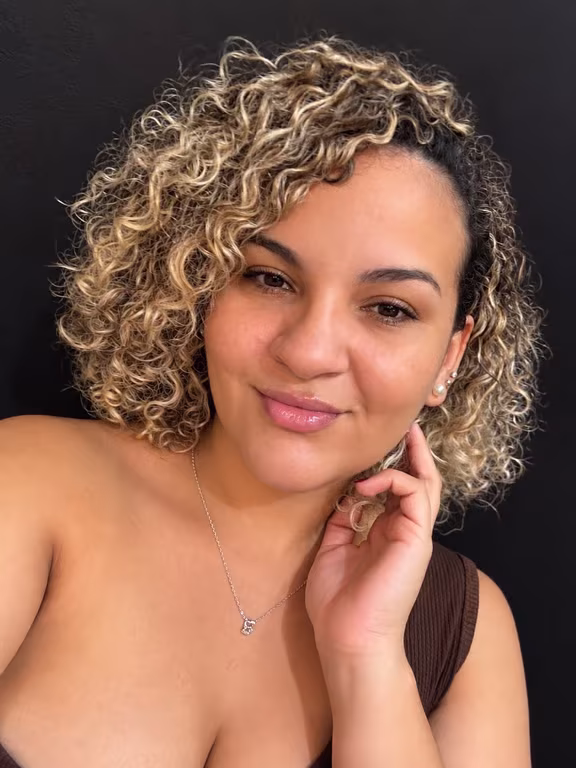 venha relaxar com um boa massagem, em local próprio