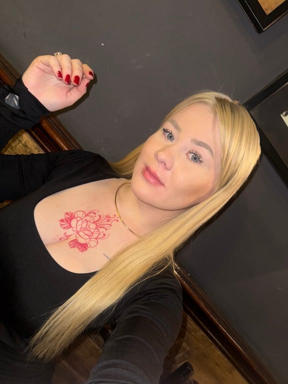 Louise - Massagista Massagem