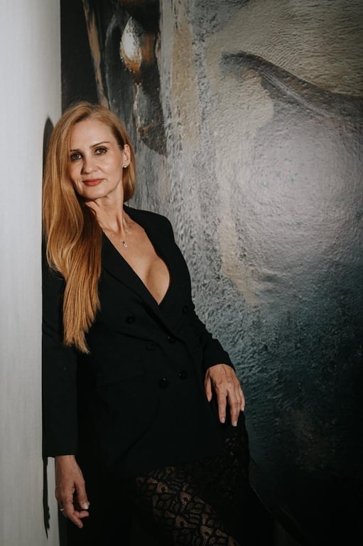 Jacquê Lanser - massagem tântrica- massagem Nurú- massagem sensual Massagem nuru