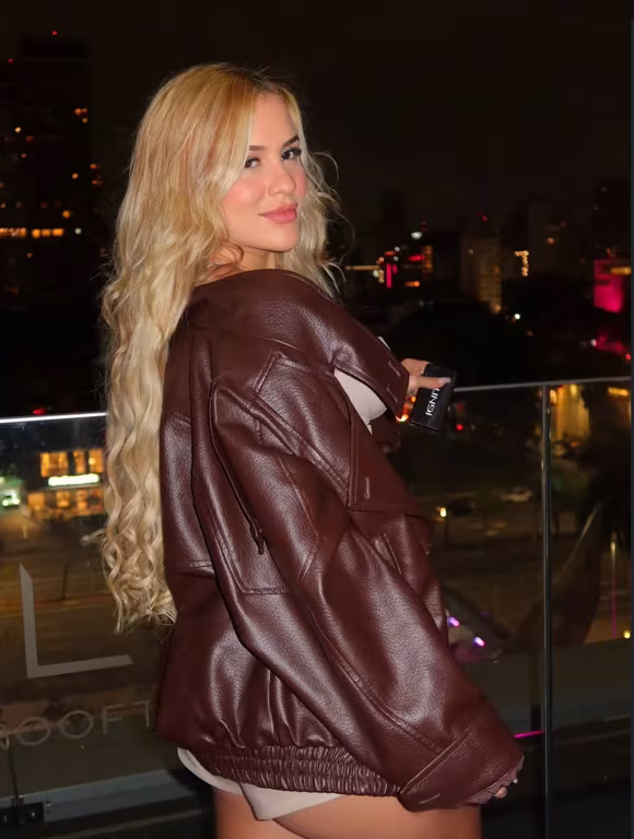 Sara Massagens luxuosas Karoline Spa