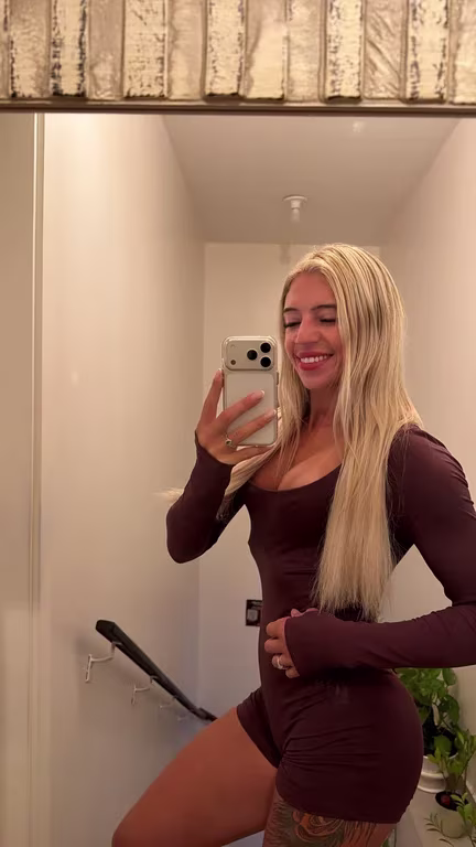 Aryane Domingos | Massagem Tântrica, Nuru e Relaxante em BC Massagem