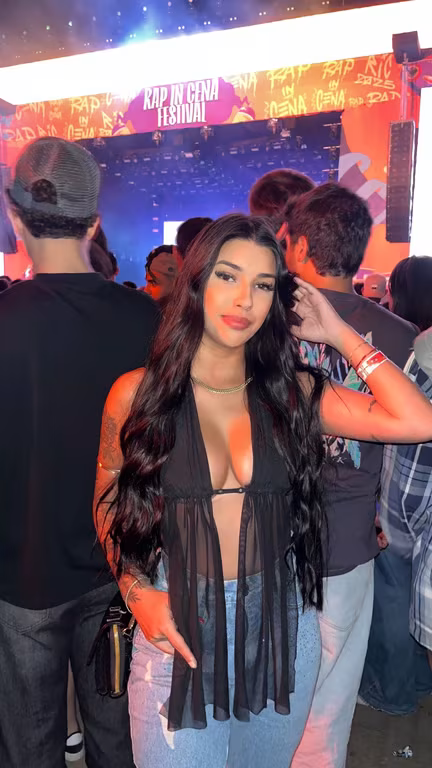 Duda Macedo – Uma experiência de toque, prazer e conexão Massagem sensual em