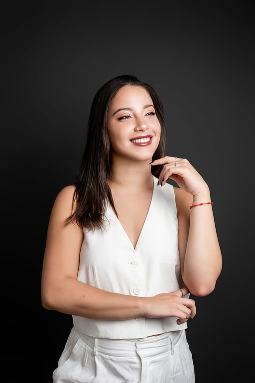Terapeuta Julia promovendo saúde e prazer através da massagem
