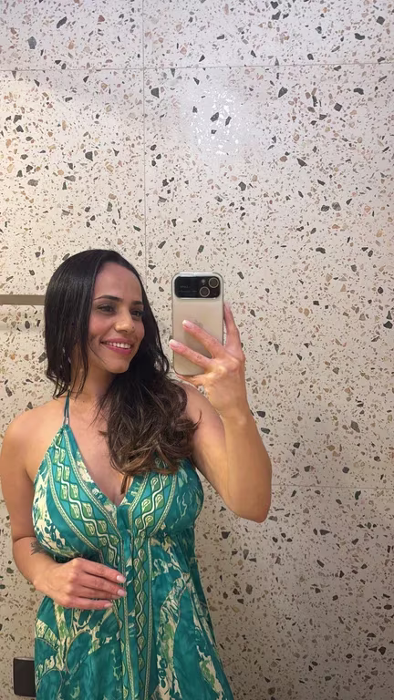 Clara, trazendo a melhor experiência em massagens sensuais. Massagista