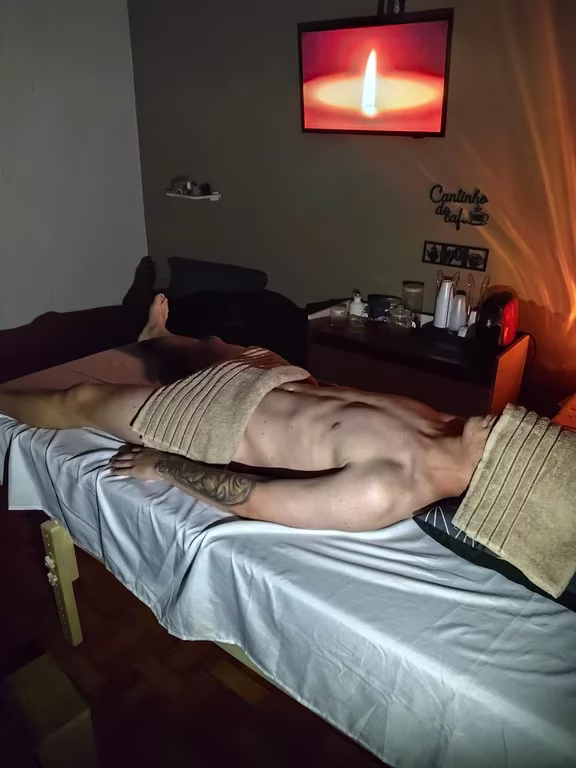 Jizelly massoterapeuta sensual Massagem tântrica