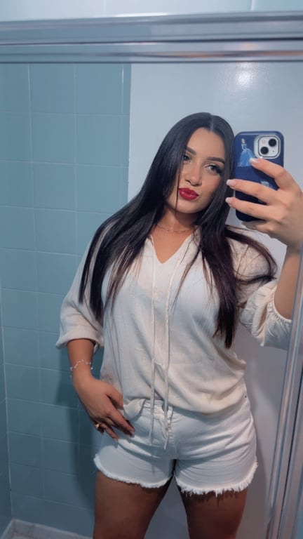Jenifer Vivência/Nuru/Tantrica/ Relaxante Massagem tântrica