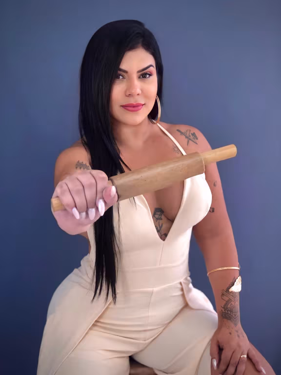 Melissa Massoterapeuta especialista em Tantra Massagem em