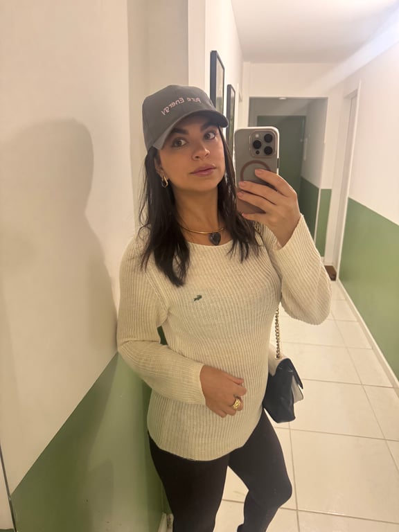 Lari Machado Massagem Terapêutica, Sensual e Entretenimento Massagem nuru