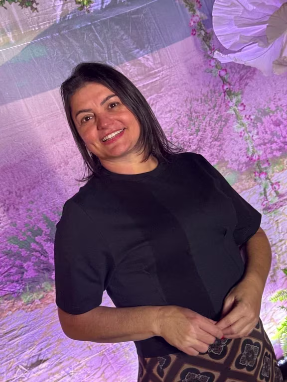 Vanessa | Experiências Únicas em Massagens Sensitivas, Energéticas