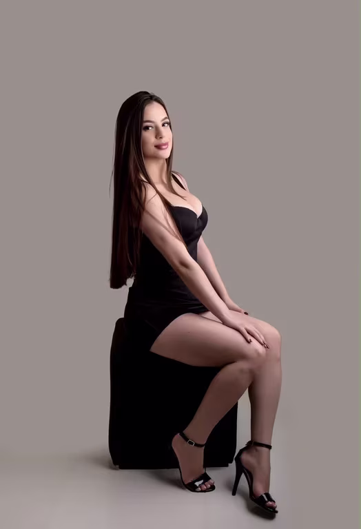 Fernanda novinha e experiente Massagem