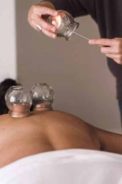 Massoterapeuta /Cuidar do corpo é despertar o melhor! Massagem tântrica em
