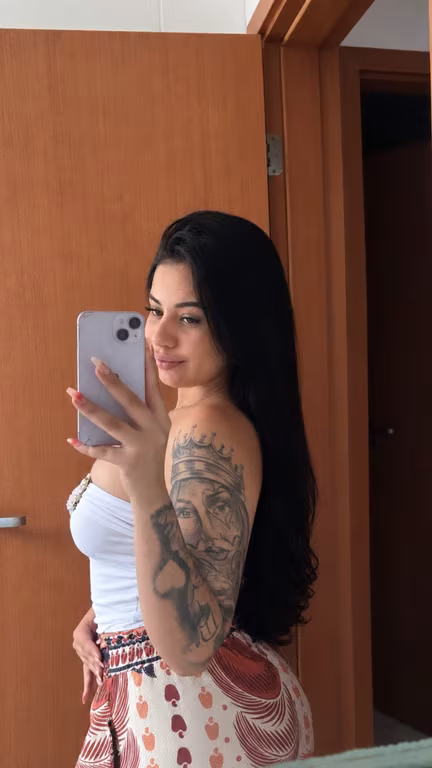 Paty sua escolha de hoje de relaxamento