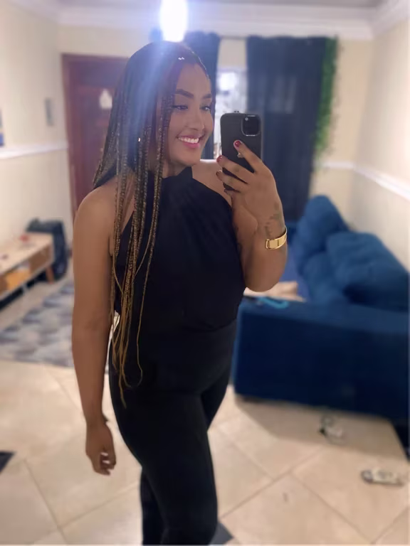 Lohane | Massagista Especializada em Massagem Relaxante Massagem nuru em