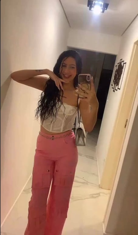 Alana, massoterapeuta, sexta com valores especiais Massagem em