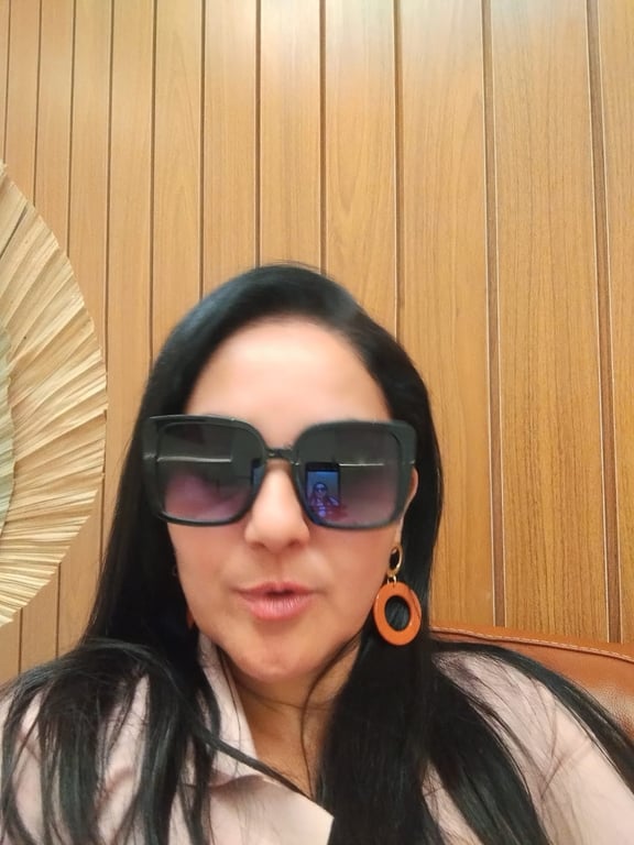 terapeuta Thais massagem relaxante e sensual. Thais massagem relaxante e sensual.