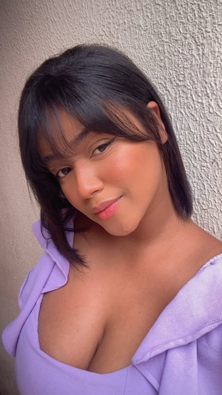 Massoterapeuta Flávia Massagista em