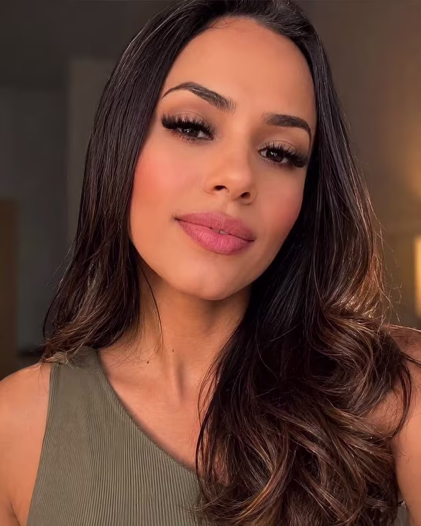 Clara, trazendo a melhor experiência em massagens sensuais. Massagista