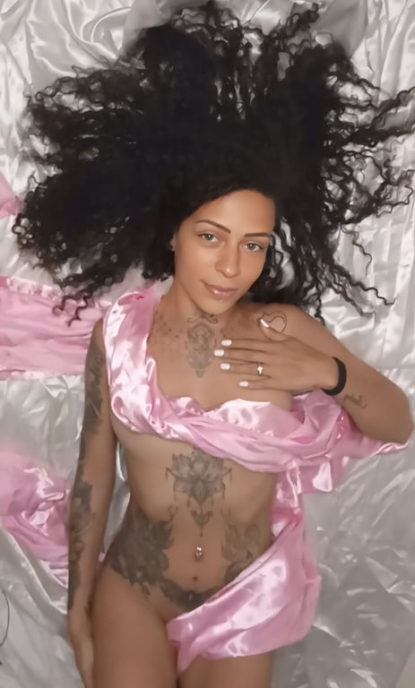 Mari - Relaxante/Tântrica/Nuru. Últimos dias na Cidade! Vendo conteúdo