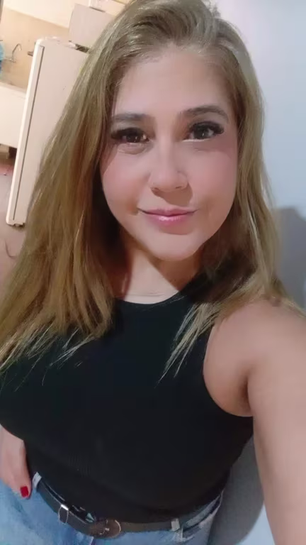 Alessandra Vieira toque preciso e suave , mix de massagem sensual Rela