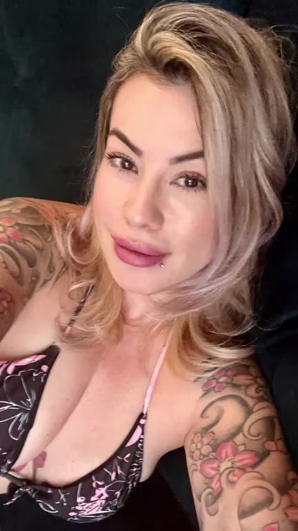 Letícia Massoterapeuta sensual Massagem